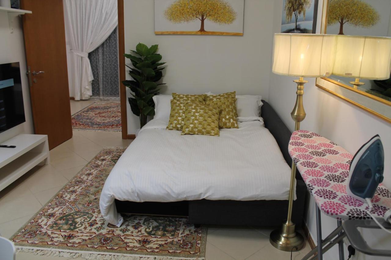 Newly Furnished Cozy 1 Bedroom Apartment Close To Jbr Beach And Metro Dubai Exterior foto